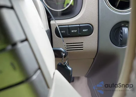 2008 Ford F-150 Lariat from USA, damaged, VIN 1FTPW14V98FB07601